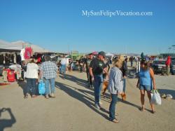 La Cachanilla Swap Meet - Hanging out